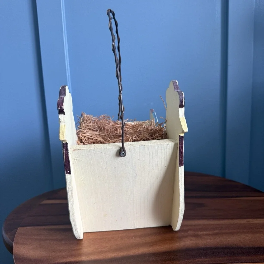 Vintage Hand Painted Wood Chicken Hen Basket Primitive Country Farmhouse Decor